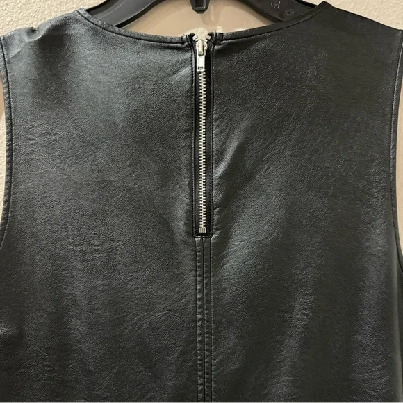 🎉Little Black Sleeveless Dress Faux Leather Top & Exposed Back Zip Sz 10 BNWT - Picture 7 of 9